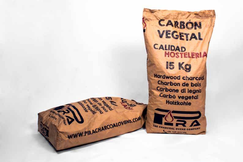 CARBÓN Pira selecciona para sus clientes el mejor carbón proveniente de maderas duras y de alto poder calorífico.