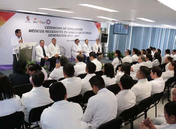 presidieron la Ceremonia de graduación de médicos residentes en ginecoobstetricia