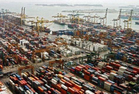 Agencias expedidoras: Cuando los expedidores se responsabilizan del transporte marítimo de la carga, en su mayoría buscan el puerto más adecuado para sus