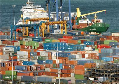 importación o puerto de exportación.