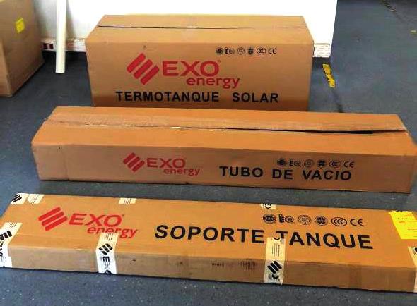 Embalaje El sistema de Termotanque Solar EXO, se compone de tres cajas donde viene el tanque de agua en una