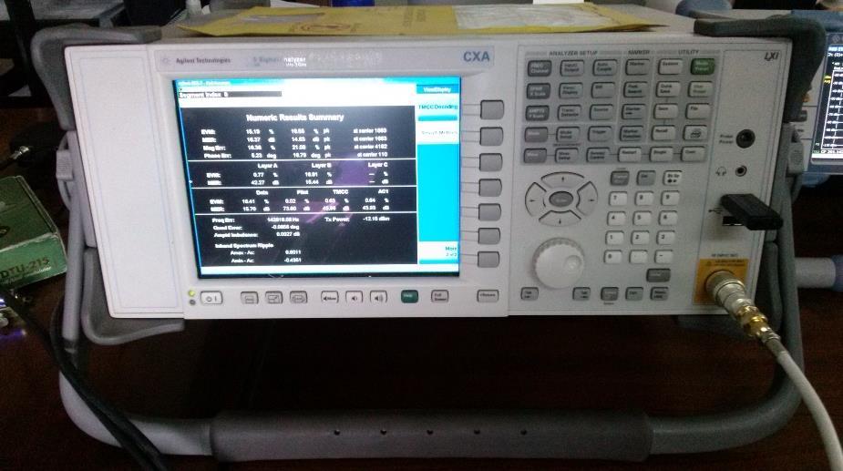 4 Captura del Televisor Sony durante la recepción de la primera señal de prueba Para validar la información de configuración enviada utilizamos el analizador de señal Agillent CXA,