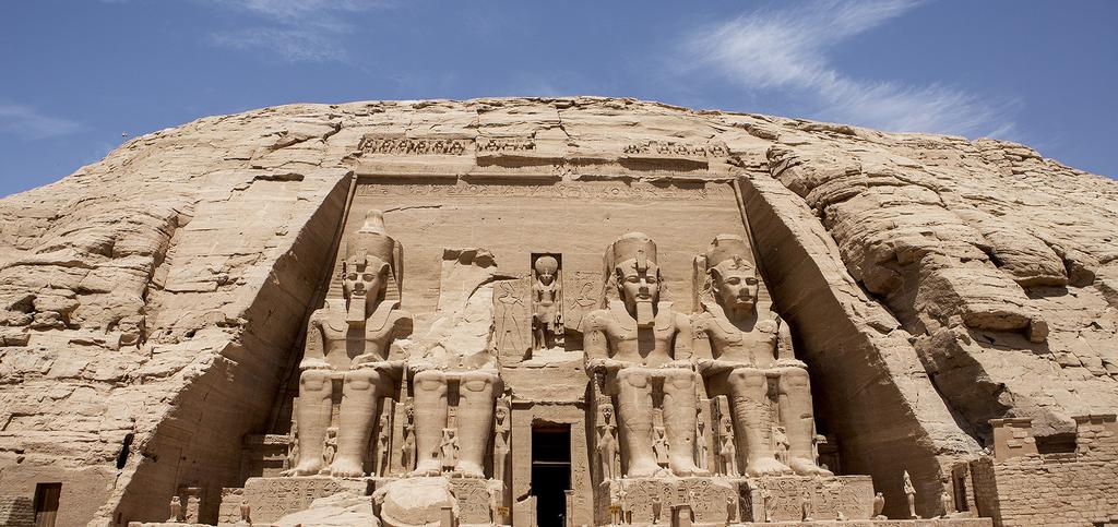 EGIPTO 11 DÍAS Abu simbel Ramses Aswan DESCRIPCIÓN Cuna de una de las civilizaciones más importantes de la Historia de la Humanidad, Egipto es un destino sorprendente, misterioso y lleno de aventura.