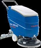 LIMPIEZA EN GENERAL Máquinas rotativas Ofreciendo 300 r.p.m. Pueden ser empleadas tanto para fregar como para pulir suelos.