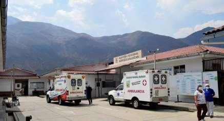 Heridos de accidente siguen internados en el hospital Hasta ayer en la tarde, Metodio Cárdenas Nieto (52), Martha Lucas Salazar (58) y Kela Cárdenas Lucas (27) estaban internadas en el hospital de
