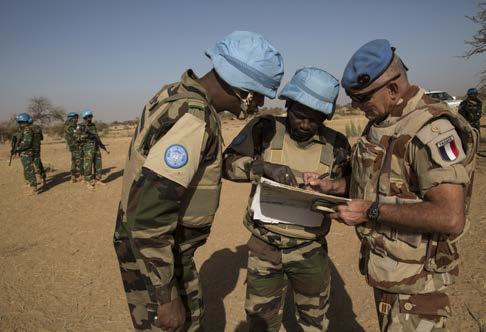 Liderazgo dentro de las operaciones de paz de Naciones Unidas Foto de portada: Foto de la ONU #626270 de Marco Dormino.