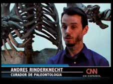 En Montevideo y Canelones Costa, Andrés Rinderknecht, biólogo y curador de Paleontología del Museo Nacional de Historia Natural, estuvo en las clases.