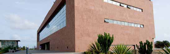 LPA_GC SE REINVENTA: MODELO ECONÓMICO SOSTENIBLE 17 Infraestructuras de I+D+I Las actividades de I+D+i están lideradas por la Universidad de Las Palmas de Gran Canaria (ULPGC), que concentra su