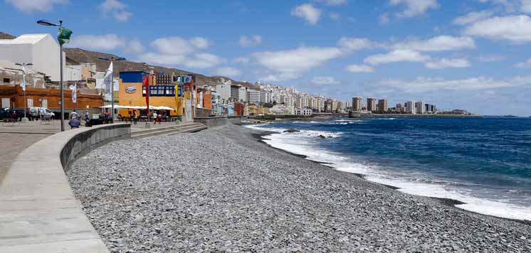 LPA_GC SE REINVENTA: MODELO ECONÓMICO SOSTENIBLE 31 Abrir la ciudad al mar El litoral y el medioambiente.