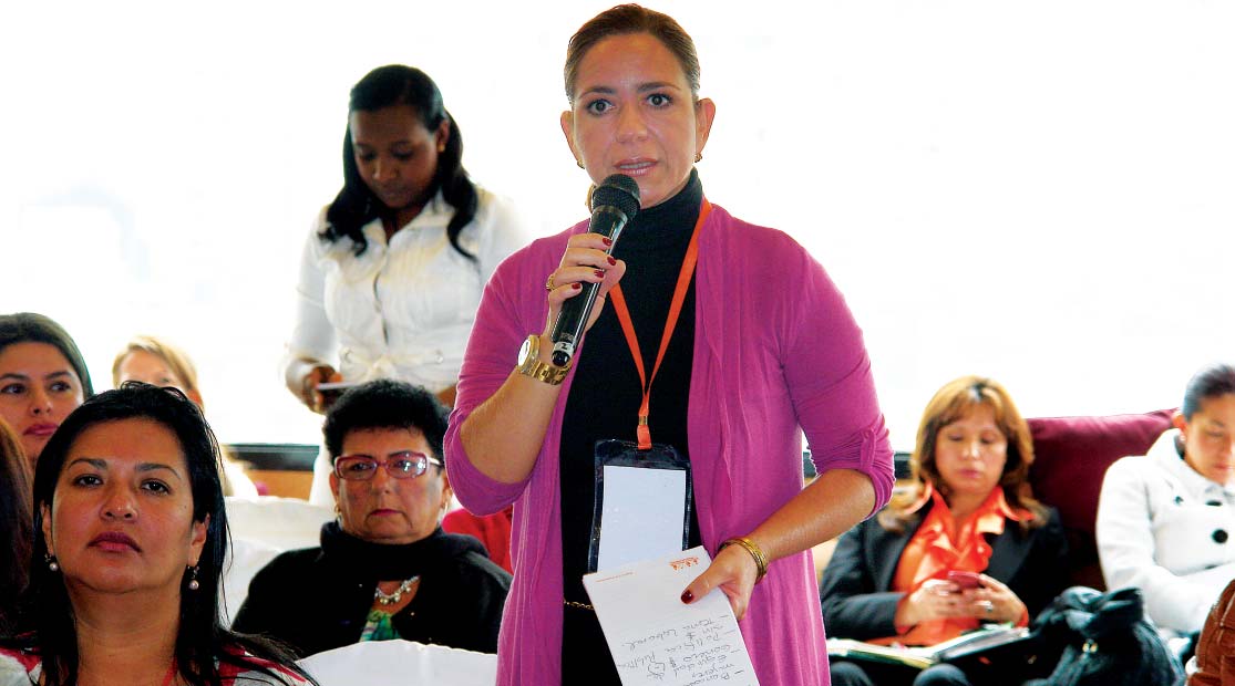 Cumbre Nacional de Mujeres Electas en Colombia organizado por el Ministerio del