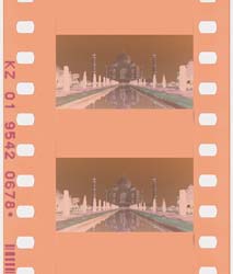 El encuadre 2,40:1 esta marcado en azul en la imagen superior, pero el formato VISTAVISION se usa ahora principalmente para efectos especiales y no para rodar películas