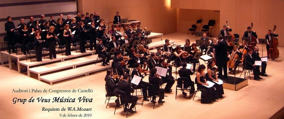 La temporada 2010 es, sin duda, la de su consolidación como grupo de gran calidad, en ella interpretan el Requiem de Mozart con una extensa plantilla y cuentan por primera vez con la participación de
