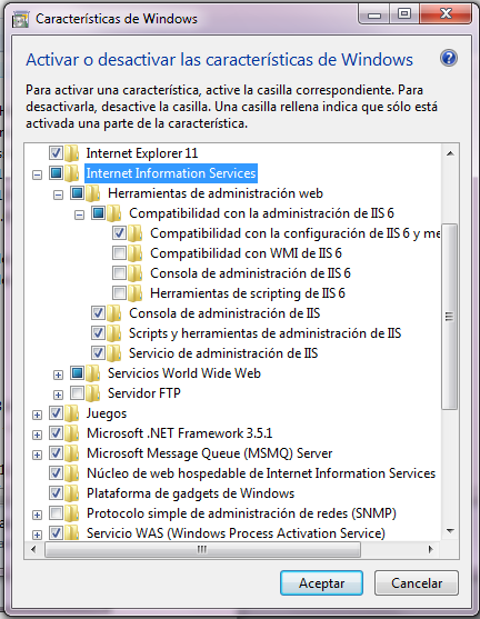 A continuación, seleccionar Activar o desactivar las características de Windows: Seleccionar Intenet Information Services,