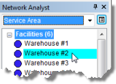 La selección muestra ahora la distribución de las tiendas no contenidas en ningún polígono de área de servicio. Utilice esta selección para identificar el área donde reubicará un almacén.