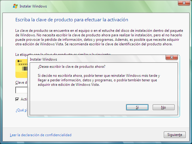 Aparece la pantalla Escriba la clave de producto para efectuar la activación. En esta página, escriba la clave de producto tal como aparece en la caja del DVD de Windows Vista. Haga clic en Siguiente.