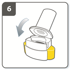 Prepare la cápsula: Separe uno de los blísteres de la tira de blíster rasgando por la línea de perforación. Coja un blister y despegue la lámina protectora para exponer la cápsula.