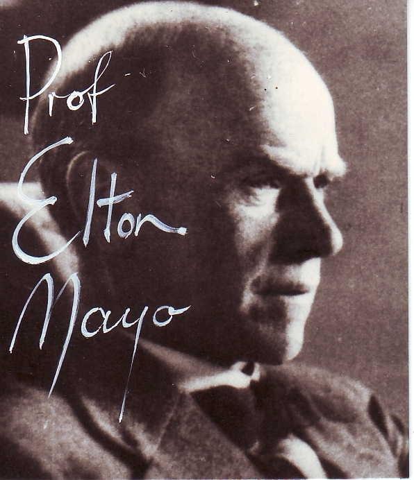 ELTON MAYO 1880-1949 Nace en Adelaida Australia Estudia medicina en Adelaida, Edimburgo y Londres 1907 Ingresa a la Facultad