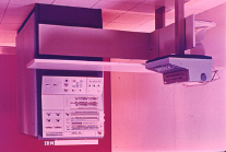 Tercera generación Circuitos integrados Inventados en 1958: Jack Kilby en Texas Instruments Robert Noyce en Fairchild Semiconductor Fecha Ordenador 1965 Burroughs B2500 y B3500 Primeros ordenadores