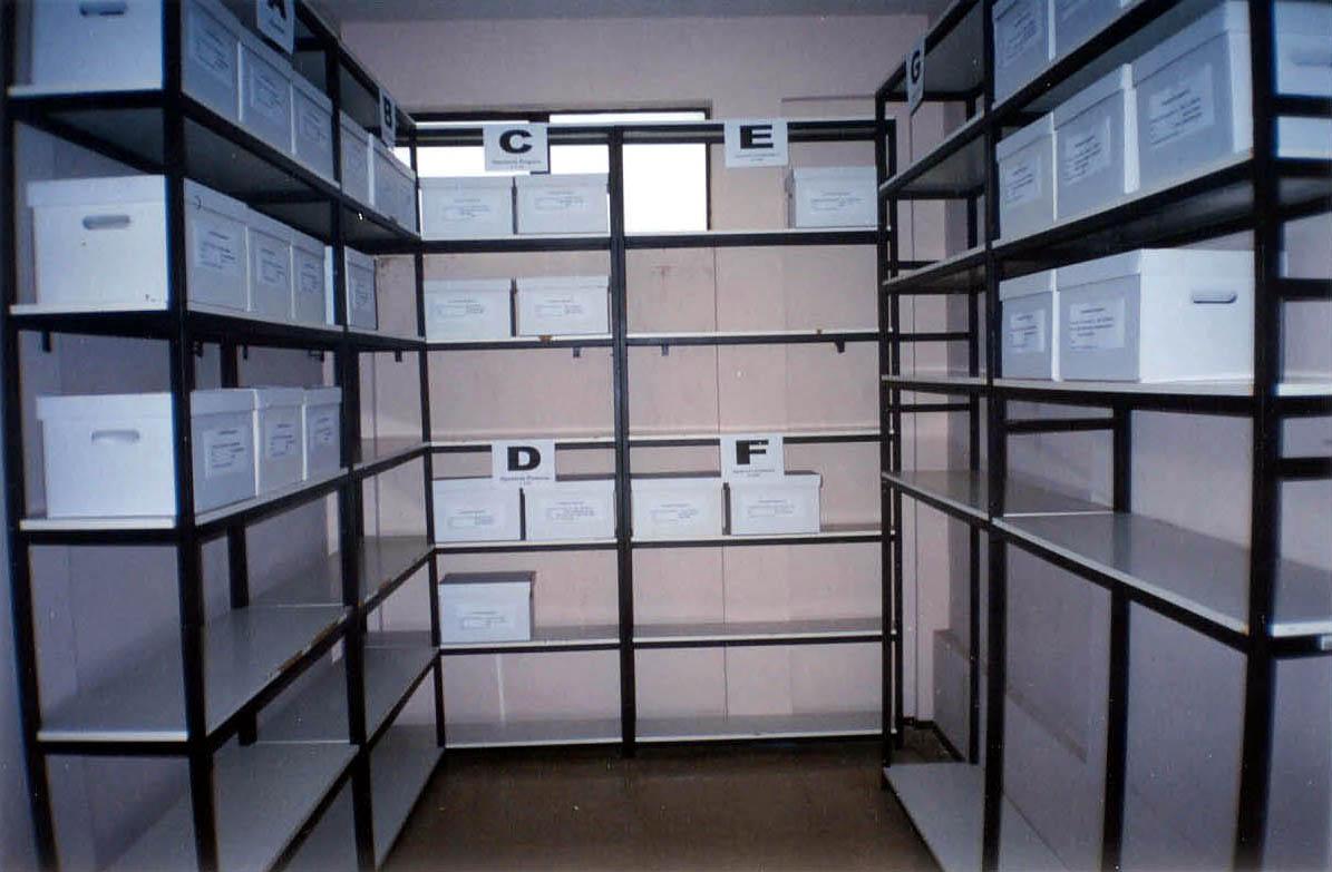 IMPLEMENTACION Documentación ubicada en cajas correspondientes previa