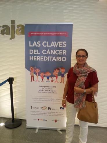 Septiembre de 2015 En septiembre nos reunimos con dos magníficas profesionales de RAIS Fundación de la Región de Murcia, entidad de iniciativa social cuyo principal objetivo es luchar contra la