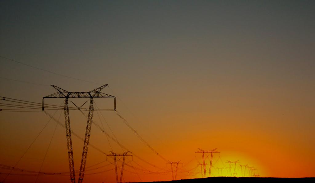 Índice del Contenido Caracterización de SAN JUAN - ARGENTINA EPSE (Energía Provincial Sociedad del Estado) Energías Renovables en SAN JUAN Proyecto SOLAR San Juan - ARGENTINA Resultados alcanzados en