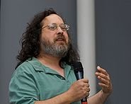 Historia de GNU/Linux Basado en el SO MINIX de Andrew S. Tanenbaum. Kernel desarrollado inicialmente por Linus Torvalds basándose en MINIX.