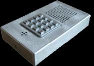 DIMENSIONES (Unidades: mm) Modelos SPH-1000T, SPH-2000T MODELOS DISPONIBLES SPH-1000T: Interfono VoIP de pared con teclado SPH-2000T: Interfono VoIP de pared con teclado y cámara integrada Salida de
