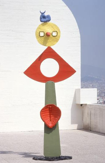 La carícia d'un ocell, de Joan Miró Topos V obra en hierro de Eduardo