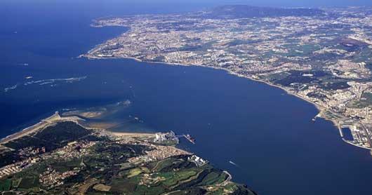 Área internacional Bergé Marítima - Portugal Consignación Almacenaje Estiba Aduanas Carga operada Granel Granel