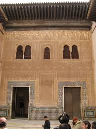 3.3. Granada La Alhambra Patio Mexuar Es de principios del