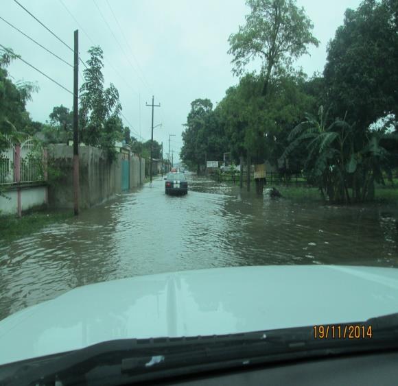 Municipios con mayor afectación durante la Inundación 2013 5 Municipios 1) Balancán 2)