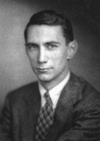 Teoría de autómatas Claude Elwood Shannon (1916 2001) Estudia en la U. Michigan.
