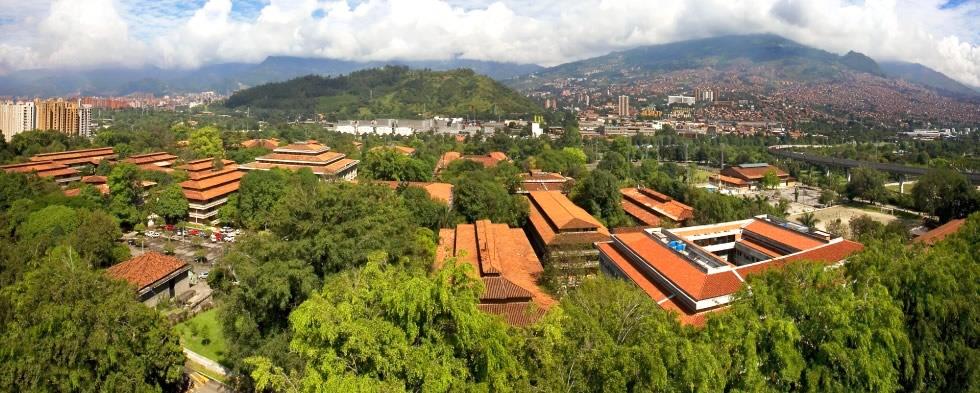 Universidad de Antioquia Hacia una universidad pluralista,