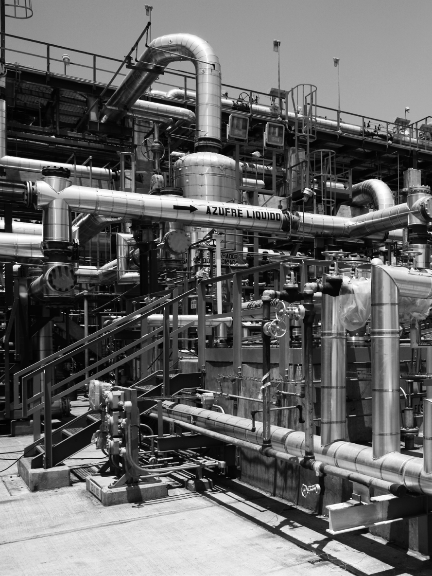 [36] 04 4.1 Capacidad de proceso en refinerías 4.2 Elaboración de productos 4.3 4.4 Proceso Valor de las de crudo y ventas internas elaboración de petrolíferos por refinería 4.