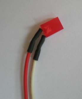 El diodo Un diodo permite el flujo de corriente eléctrica solo en un