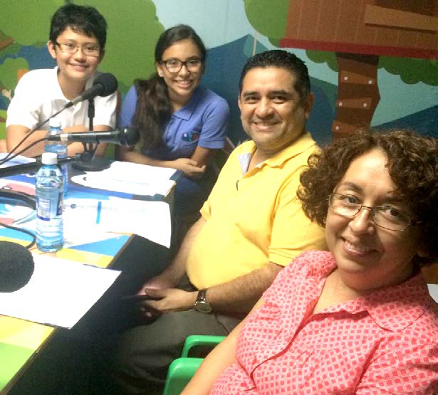 Ester Violantes y Carlos Eduardo, locutores adolescentes de UPA, conversaron con los Psicólogos Mayra de Alejandro