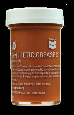 Commercial Trucks Delo Synthetic Grease SF Descripción Grasa elaborada con aceites básicos sintéticos de polialfaolefina (PAO), un agente espesante a base de poliurea y agentes que reducen la