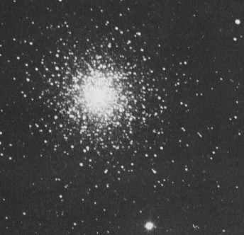 M14 - NGC 6402 Tipo: Cúmulo abierto Constelación: Ophiuchus AR: 17h 37 36 DEC: -3º 15 Distancia: 30.