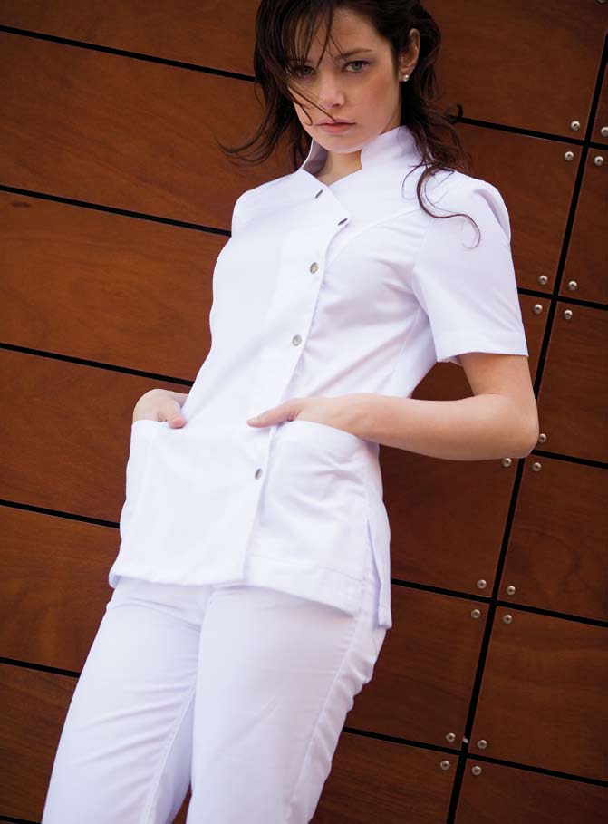 C 001 blanco white blanc Mod. 1158 Casaca mujer m/c cierre asimétrico Ladies s/s asymmetrical clousure tunic.