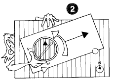 - Líneas norte del limbo grabadas en la base de la caja en dirección N-S. Aguja magnética: - Sobre un pivote central en el interior de la caja.