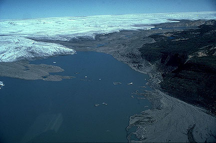 Franja marginal del casquete de Groenlandia - Sandy Shipley Los campos de hielo (ice field) presentan una fisonomía irregular, pues se originan por interconexión entre múltiples cuencas de