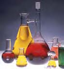 CORROSIVOS ácido El ph determina la corrosividad ph neutro básico 1 nítrico 3 5,5 7 agua 11 14 sosa LÍQUIDOS TÓXICOS Para verificar el ph de las sustancias, se utiliza un medidor de ph o el papel