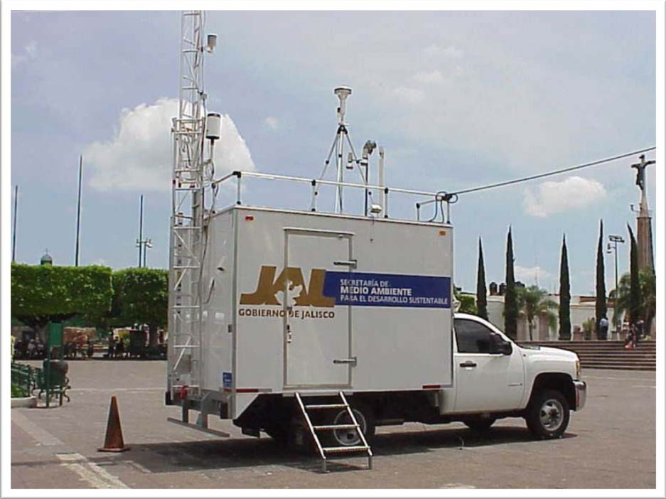 1.3 Descripción de la Unidad Móvil A partir de Junio de 2009, como parte del proyecto de fortalecimiento de la RAMAG y con el fin de ampliar la cobertura del monitoreo atmosférico al interior del