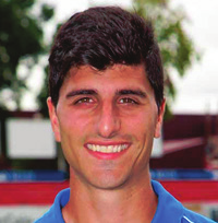 PROFESORADO Marcos Chena Sinovas empezó su carrera como futbolista en la temporada 1991 1992, con tres años de edad en las categorías inferiores del equipo Deportes Olimpiada de Fútbol Sala.