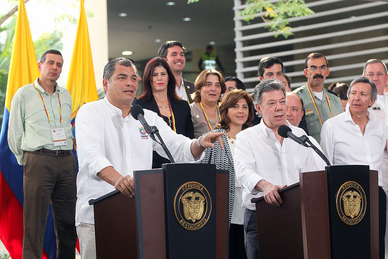 Declaraciones a la prensa durante el IV Gabinete Binacional Colombia - Ecuador Cali, diciembre 15 de 2015 Querido Juan Manuel un abrazo, un abrazo a la delegación colombiana, al gabinete colombiano,