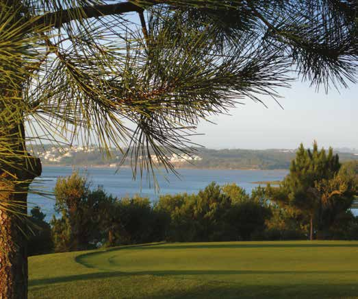 PORTO EN DÓNDE ESTAMOS? LISBOA El Bom Sucesso Resort (BOS) está situado en las orillas de la Laguna de Óbidos, junto al Atlántico, a 80 km de Lisboa.