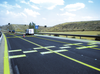 Provisional Realización de transfers en autovías con pintura provisional Señalización