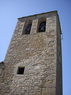 San Martin de Arto. Iglesia, dedicada a San Martín, edificio románico del S.
