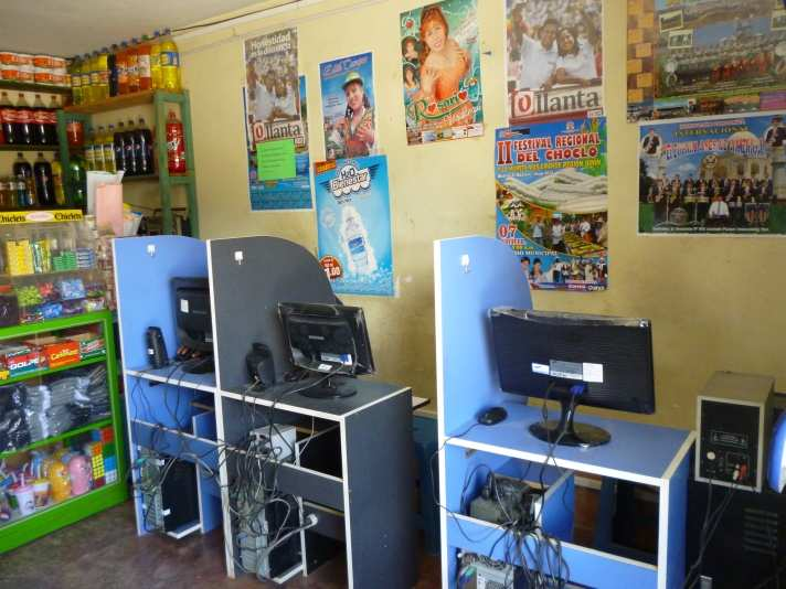 FITEL 3: 3 Prestación de servicios públicos de telecomunicaciones en las áreas rurales de los departamentos de Huánuco, Junín, Lima, Pasco y Ucayali (Proyecto Centro Oriente); Piura, Cajamarca y