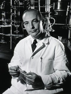 El sentit de creixement dels nous filaments 1956, Kornberg: Comença l estudi sobre els mecanismes pels quals es produeix